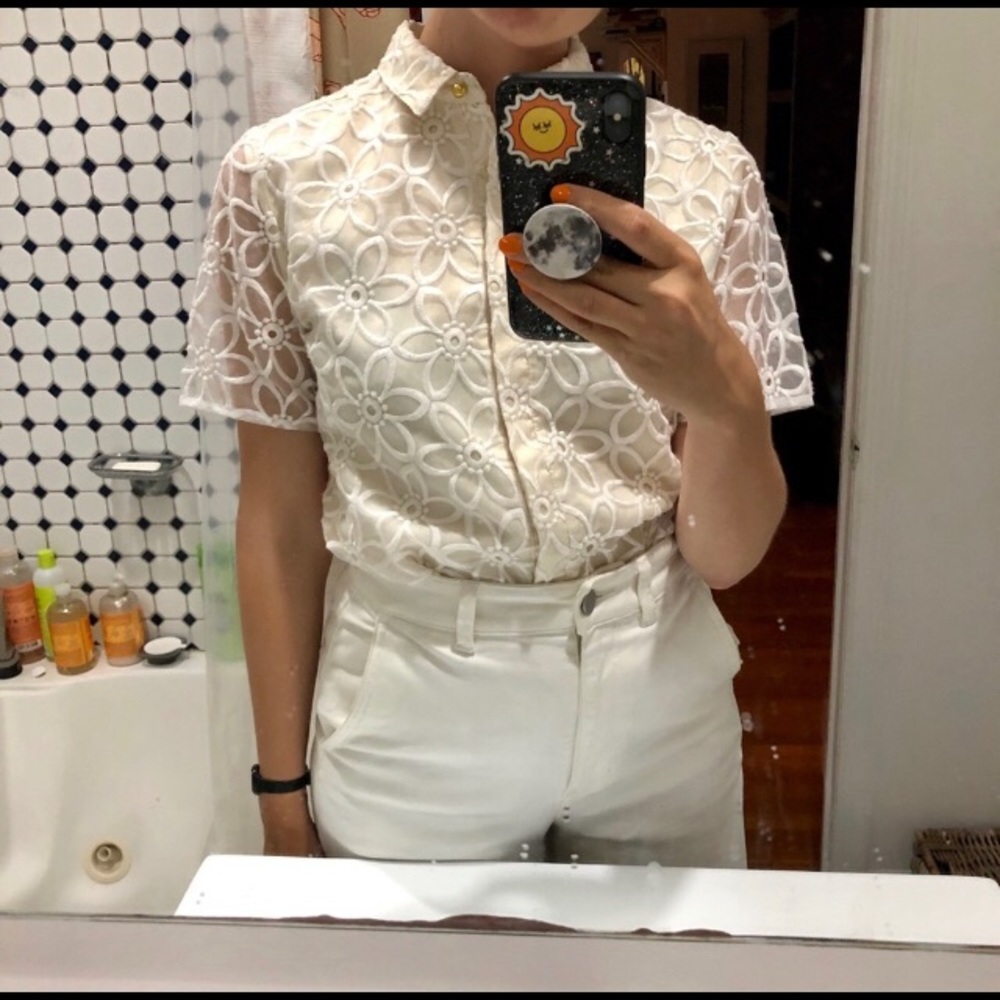 Vintage White Button Down Floral pattern